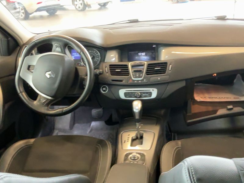 Renault Laguna 2.0 dCi Limited 2014 – снимка 18