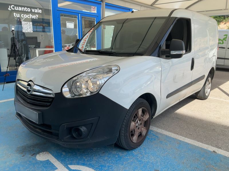 Opel Combo 1.6 CDTI Kasten 30 Jahre Edition L1H1 2,2t 2018 – снимка 1