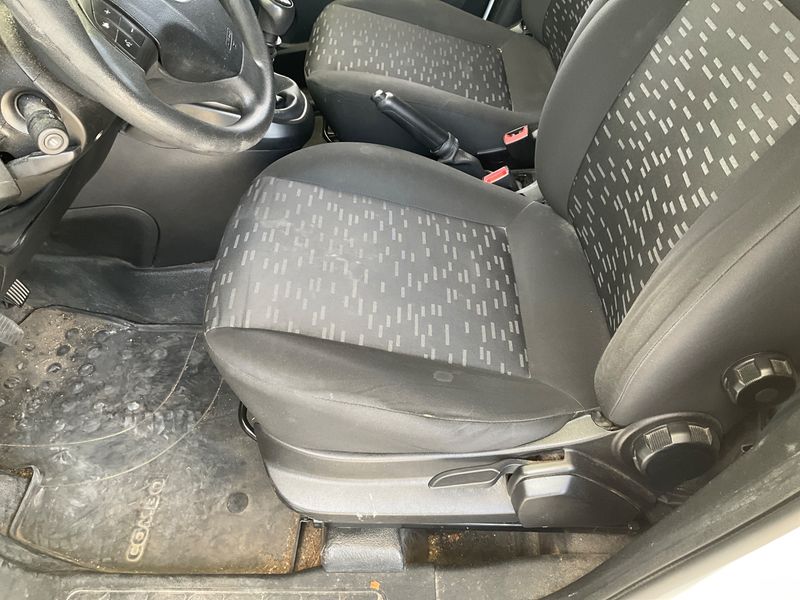 Opel Combo 1.6 CDTI Kasten 30 Jahre Edition L1H1 2,2t 2018 – снимка 28