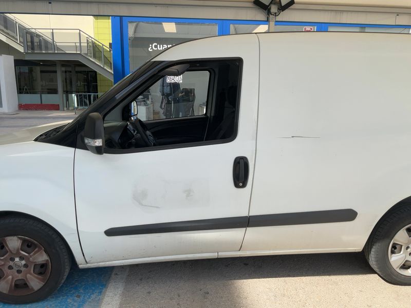 Opel Combo 1.6 CDTI Kasten 30 Jahre Edition L1H1 2,2t 2018 – снимка 4