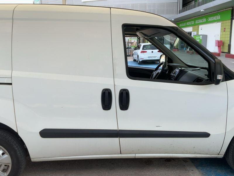 Opel Combo 1.6 CDTI Kasten 30 Jahre Edition L1H1 2,2t 2018 – снимка 10
