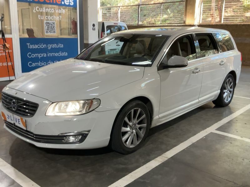 Volvo V70 2.0 D4 Summum 2016 – снимка 1