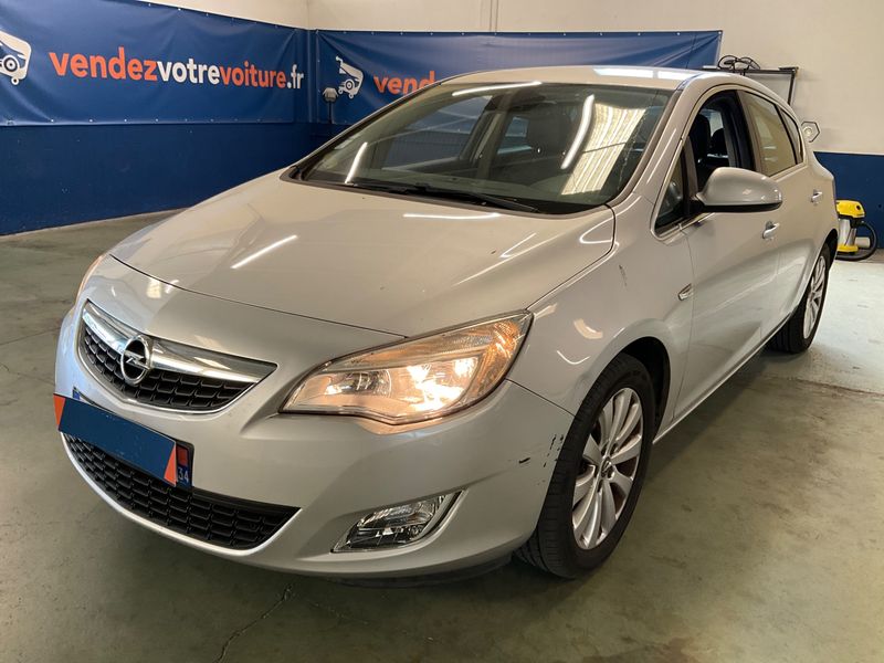 Opel Astra 1.7 CDTI Cosmo 2010