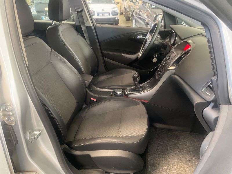 Opel Astra 1.7 CDTI Cosmo 2010 – снимка 3
