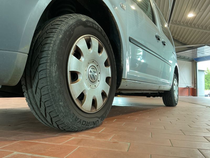 Volkswagen Caddy 1.9 TDI Life 2006 – снимка на щета