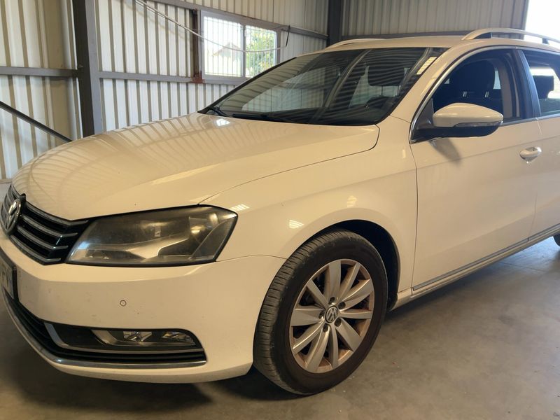 Volkswagen Passat 1.6 TDI 2014 – снимка 2