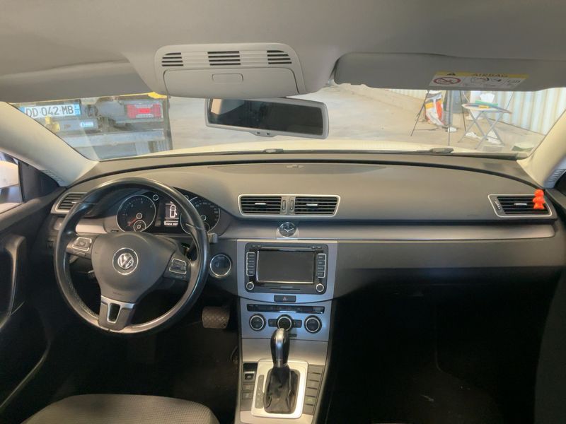 Volkswagen Passat 1.6 TDI 2014 – снимка 12