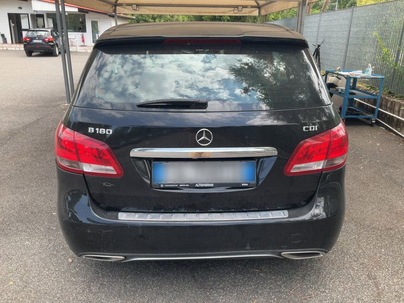 Mercedes-Benz B-Klasse B 180 CDI AMG Sport 2015 – снимка 7