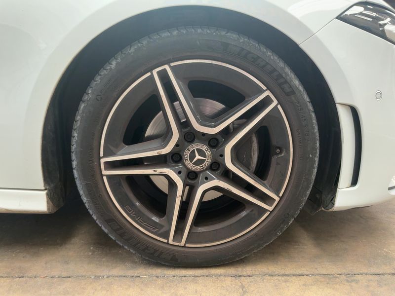 Mercedes-Benz A-Klasse A 180 AMG Line 2020 – снимка 11