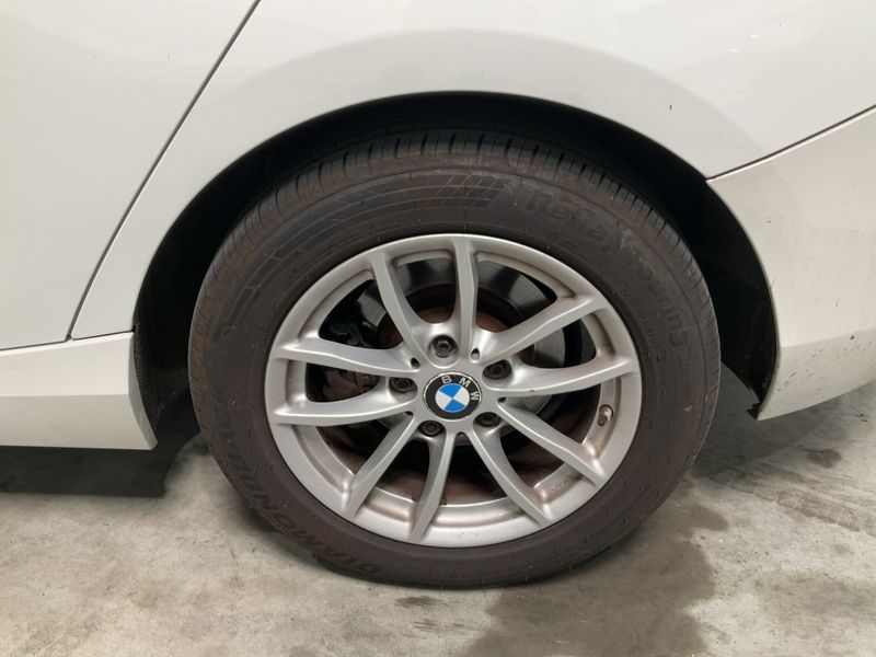 BMW 1er 118d xDrive Executive 2016 – снимка 5