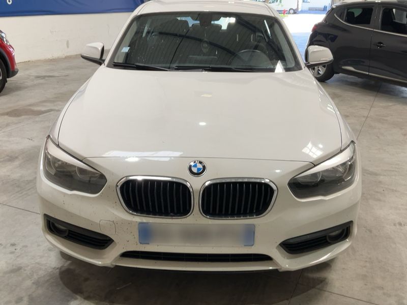 BMW 1er 118d xDrive Executive 2016 – снимка 14