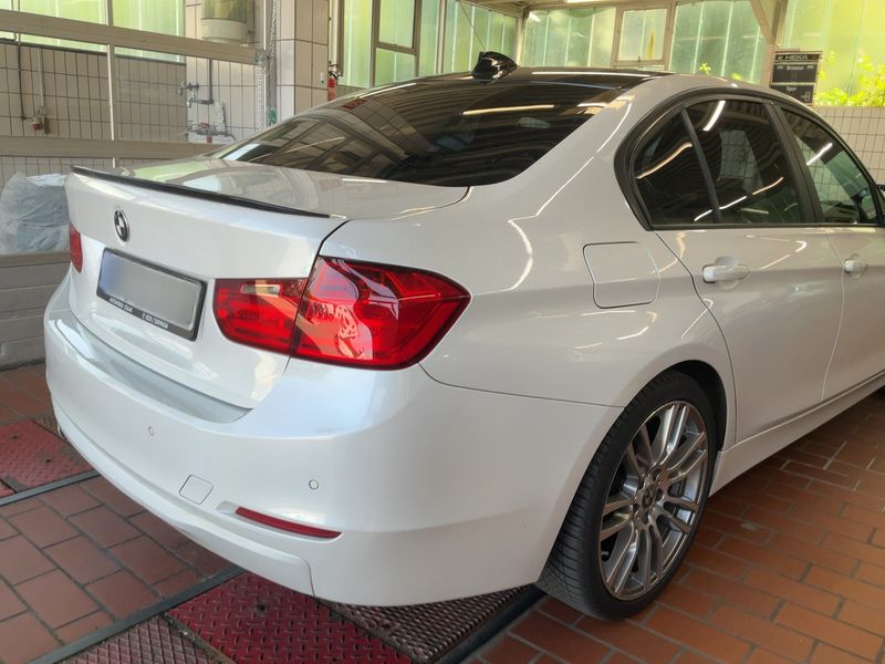 BMW 3er 320d xDrive 2014 – снимка 6