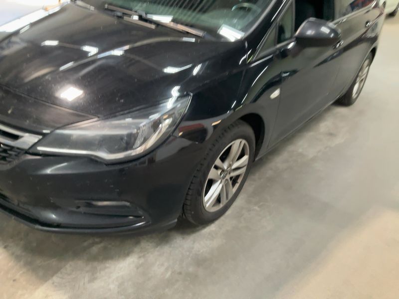 Opel Astra 1.4 SIDI Turbo ON 2018 – снимка 2