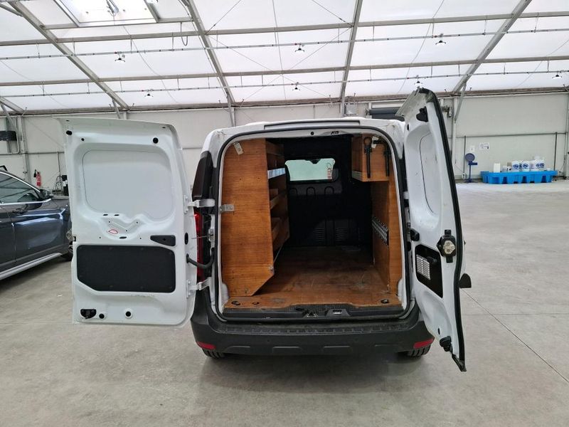 Renault Express 1.3 TCe Confort 2024 – снимка 9