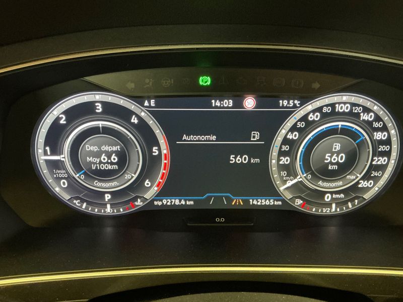 Volkswagen Tiguan 2.0 TDI Carat Exclusive BlueMotion Tech 2018 – снимка 18