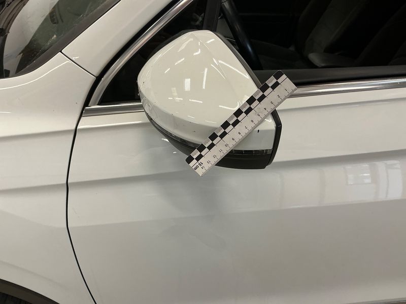 Volkswagen Tiguan 2.0 TDI Carat Exclusive BlueMotion Tech 2018 – снимка 23