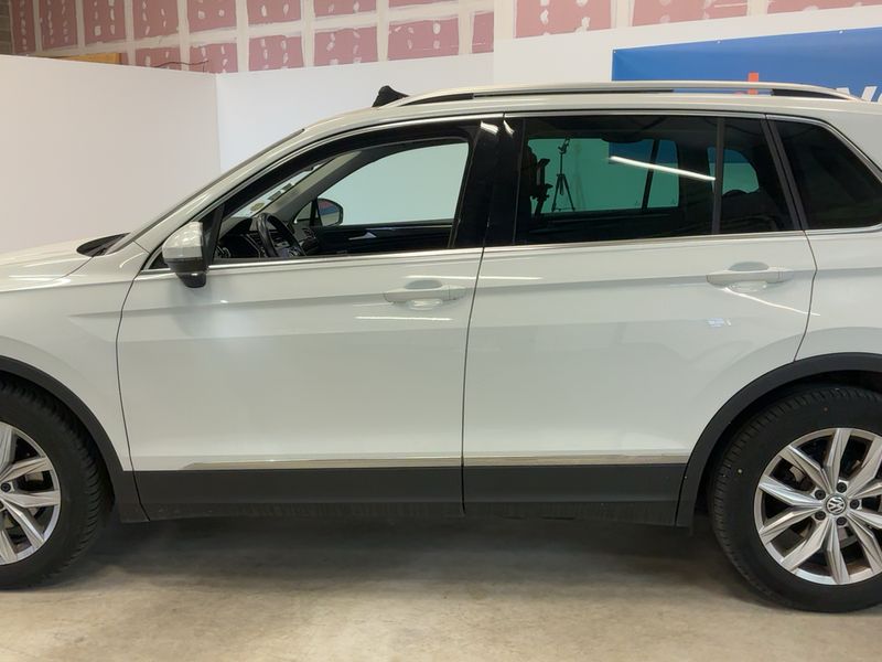 Volkswagen Tiguan 2.0 TDI Carat Exclusive BlueMotion Tech 2018 – снимка 4