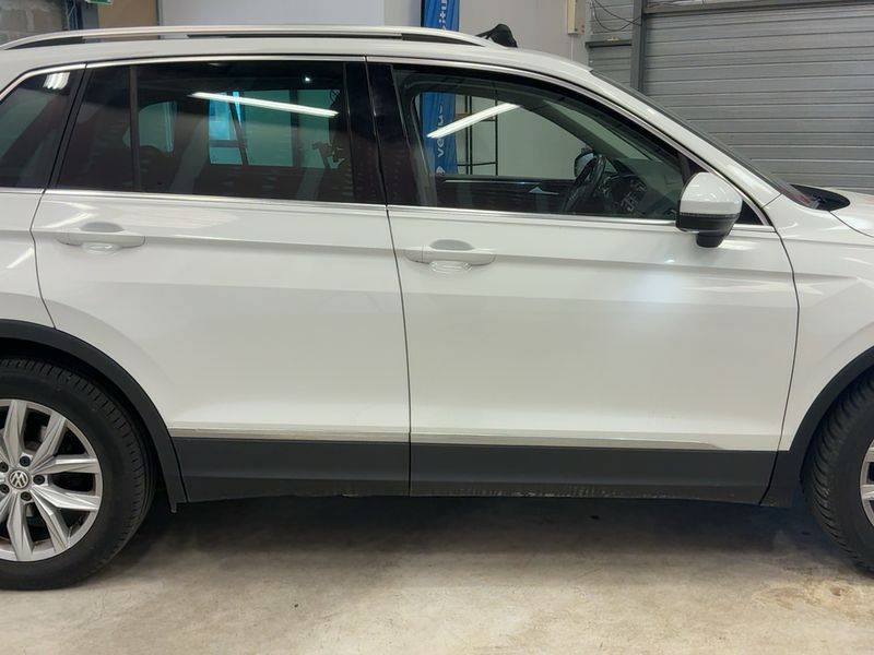Volkswagen Tiguan 2.0 TDI Carat Exclusive BlueMotion Tech 2018 – снимка 10