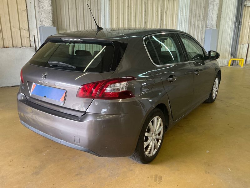 Peugeot 308 1.2 e-THP Allure 2014 – снимка 2