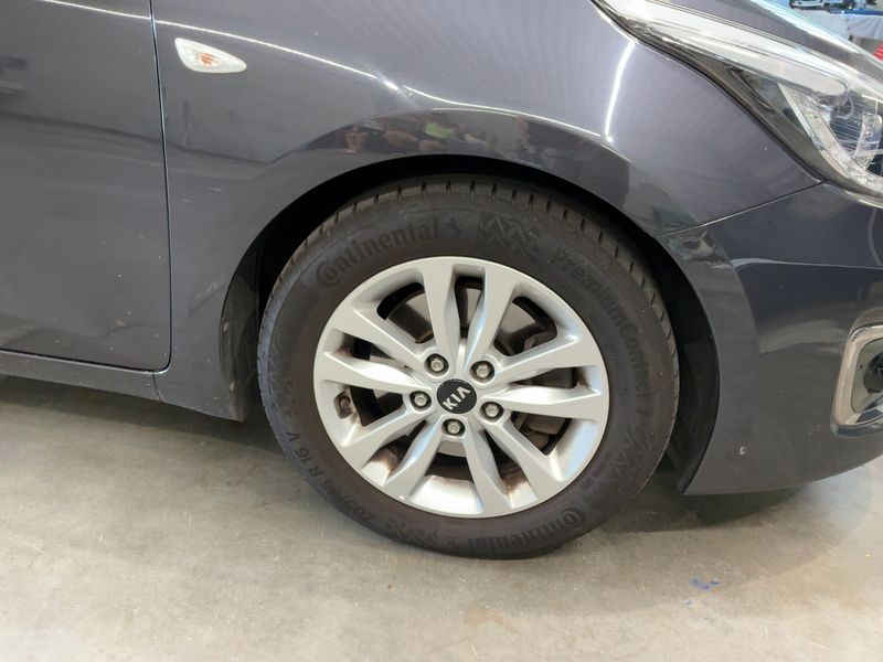 Kia cee'd 1.6 GDI Edition 7 2018 – снимка 11