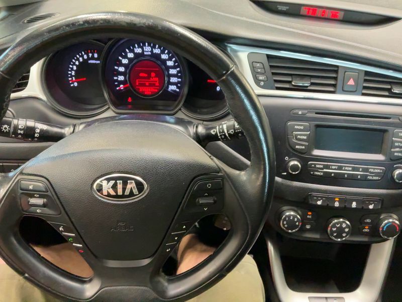 Kia cee'd 1.6 GDI Edition 7 2018 – снимка 17