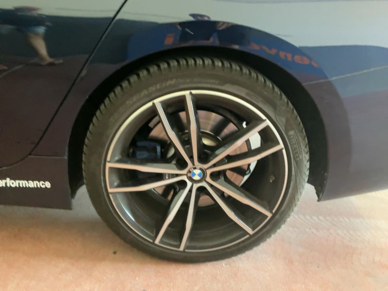 BMW 3er 330d xDrive M Sport 2020 – снимка 5