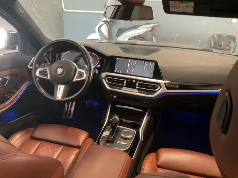 BMW 3er 330d xDrive M Sport 2020 – снимка 17