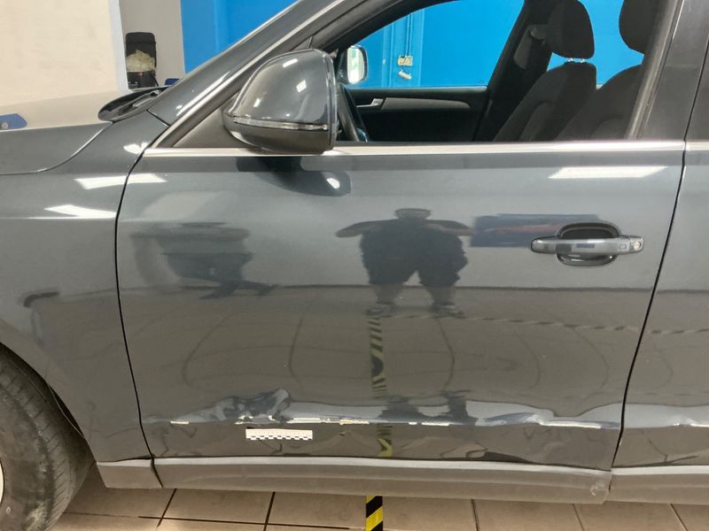 Audi Q5 2.0 TDI quattro 2009 – снимка 32