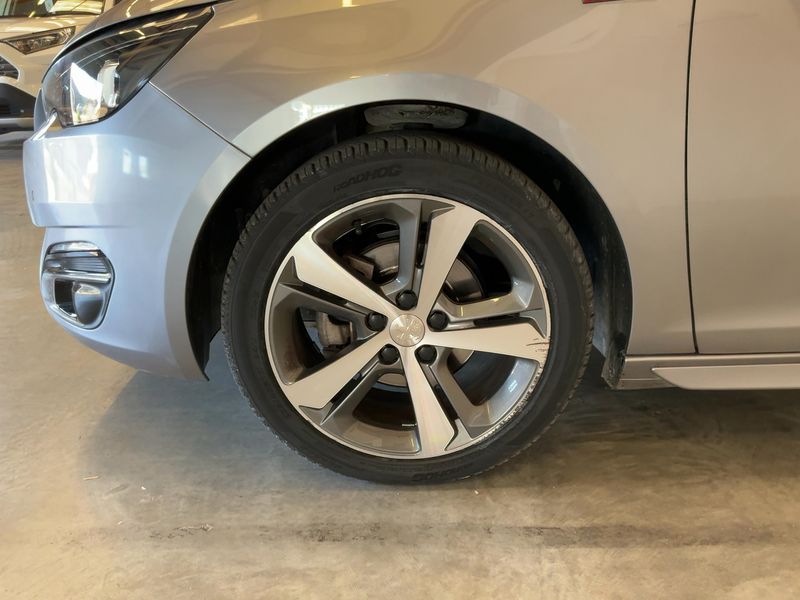 Peugeot 308 1.2 e-THP GT Line 2017 – снимка 3