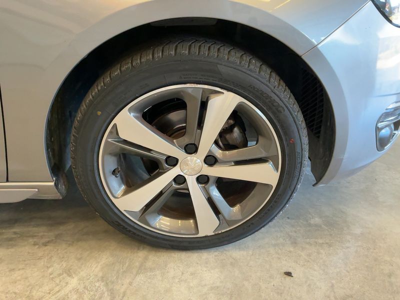 Peugeot 308 1.2 e-THP GT Line 2017 – снимка 11