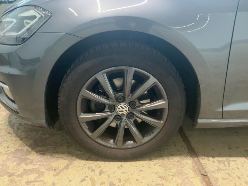Volkswagen Golf VII 1.5 TSI ACT Highline BlueMotion Tech 2018 – снимка 3
