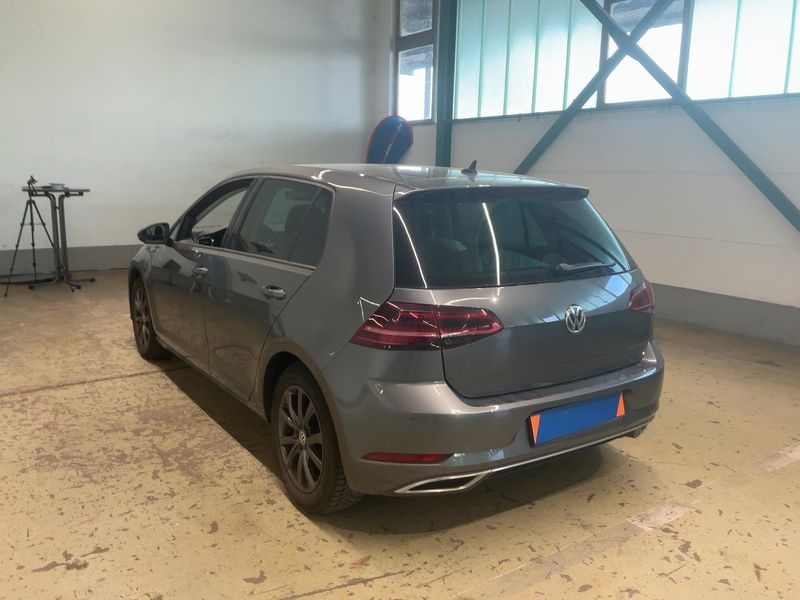 Volkswagen Golf VII 1.5 TSI ACT Highline BlueMotion Tech 2018 – снимка 6