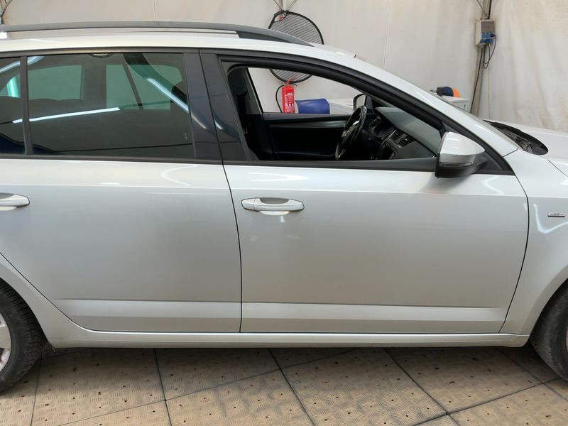 Skoda Octavia 1.6 TDI Joy 2016 – снимка 10