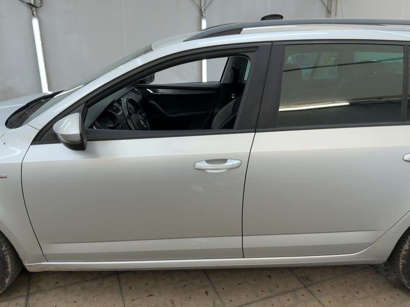 Skoda Octavia 1.6 TDI Joy 2016 – снимка 4