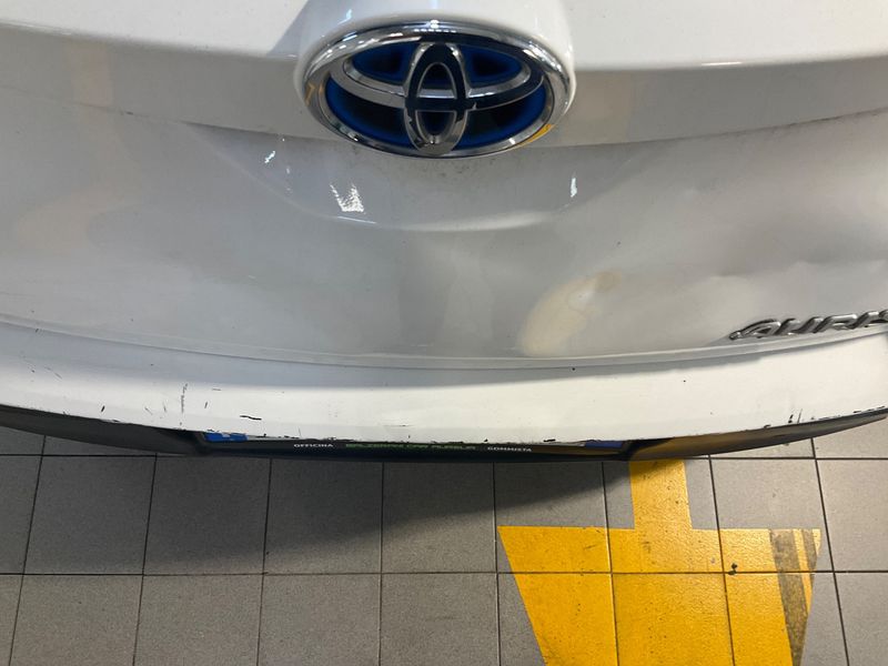 Toyota Auris 1.8 Hybrid Lounge 2013 – снимка 47