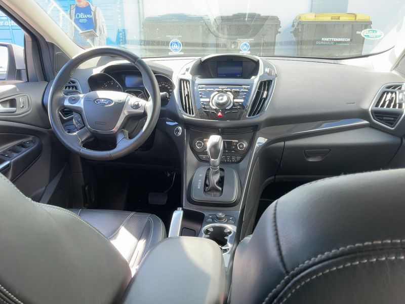 Ford Kuga 2.0 TDCi Individual 2014 – снимка 17