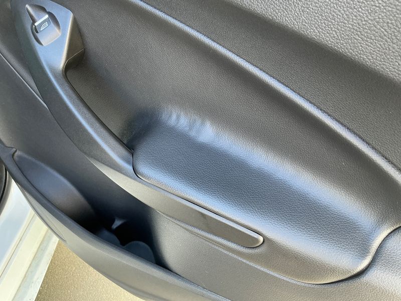 Ford Kuga 2.0 TDCi Individual 2014 – снимка 21
