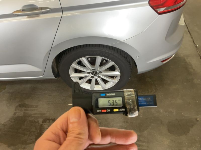 Volkswagen Touran 1.5 TSI ACT Comfortline BlueMotion Tech 2018 – снимка 5
