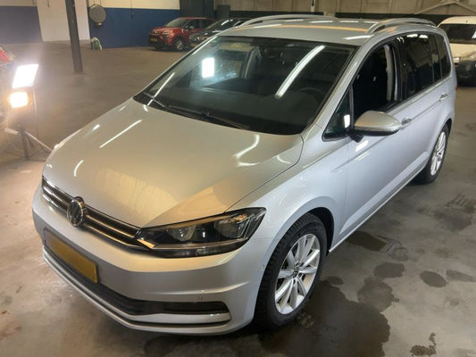 Volkswagen Touran 1.5 TSI ACT Comfortline BlueMotion Tech 2018 – снимка 1