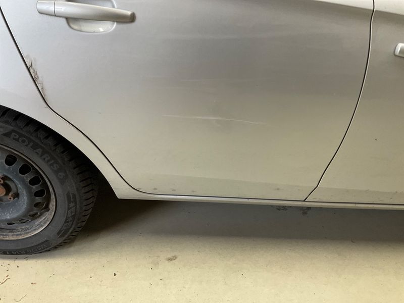 Opel Corsa 1.4 Color Edition 2017 – снимка 26