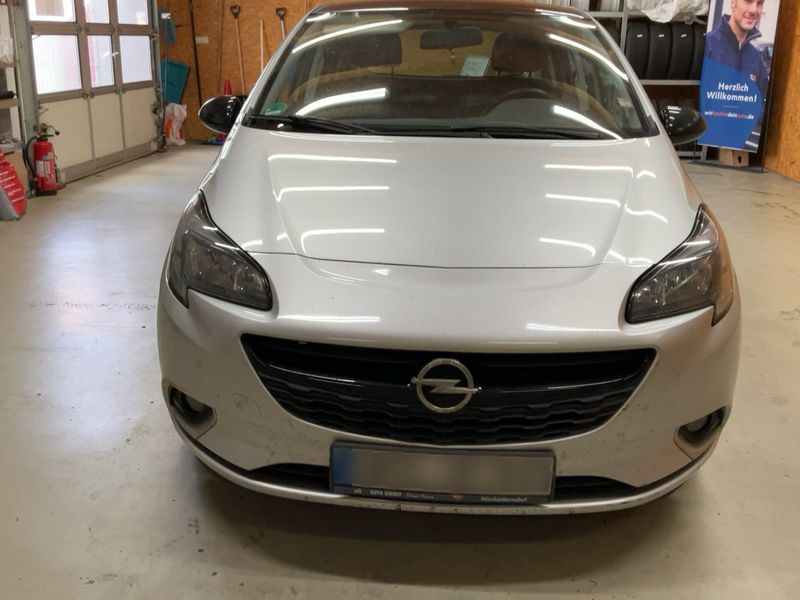 Opel Corsa 1.4 Color Edition 2017 – снимка 14