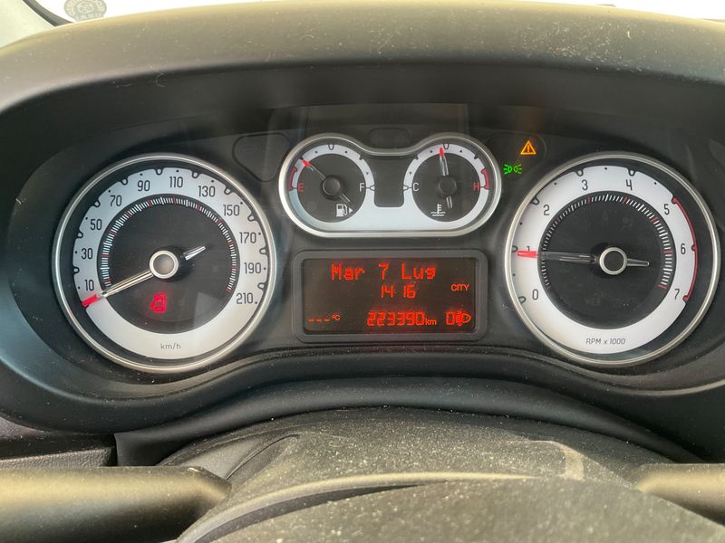 Fiat 500L 1.3 JTD Pop Star 2013 – снимка 4