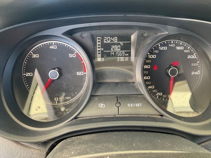 Seat Ibiza 1.6 TDI Style 2014 – снимка 18