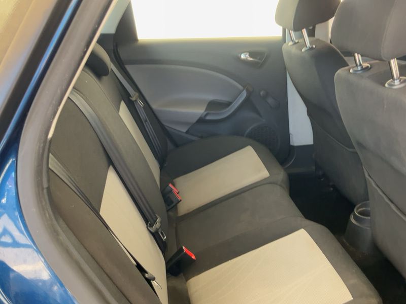 Seat Ibiza 1.6 TDI Style 2014 – снимка 19