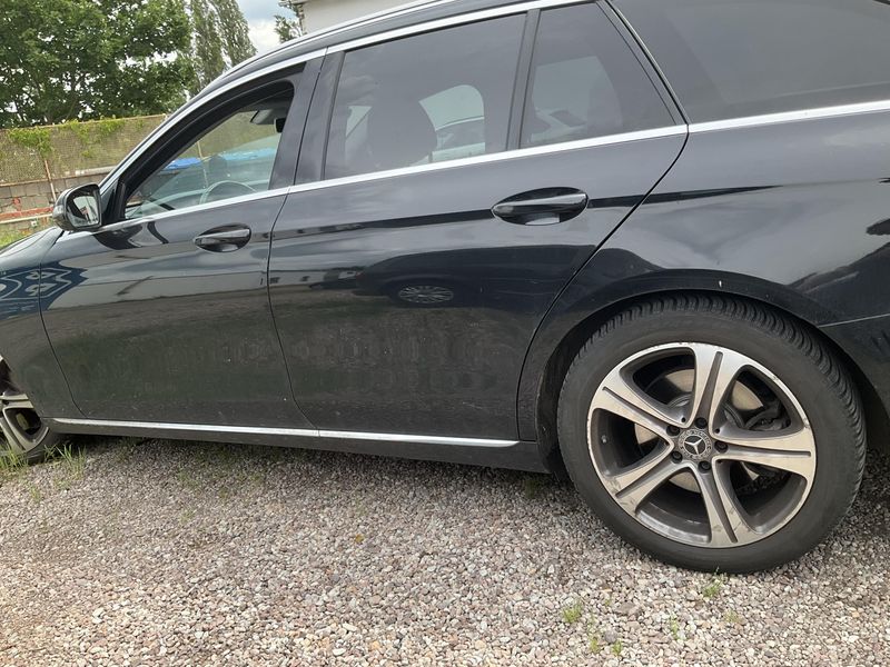Mercedes-Benz E-Klasse E 400 d T 4Matic Avantgarde 2018 – снимка 4