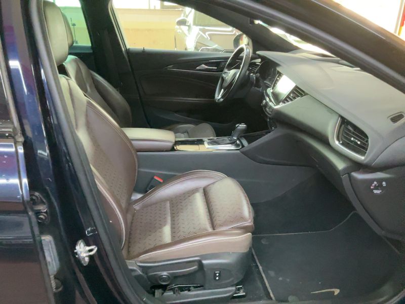 Opel Insignia Sports Tourer 2.0 CDTI Business Innovation 2019 – снимка 17