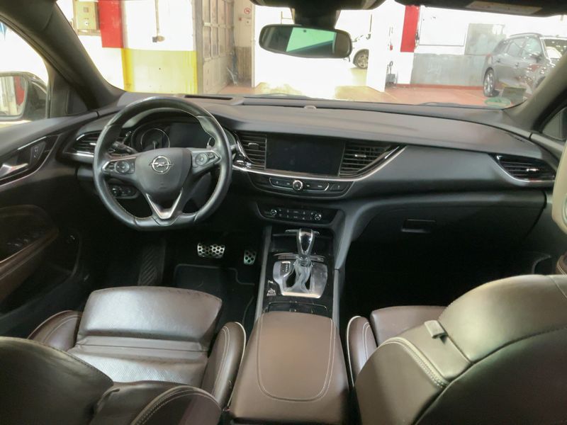 Opel Insignia Sports Tourer 2.0 CDTI Business Innovation 2019 – снимка 18