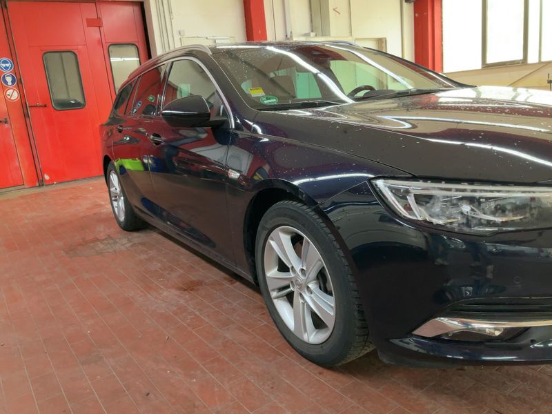 Opel Insignia Sports Tourer 2.0 CDTI Business Innovation 2019 – снимка 12