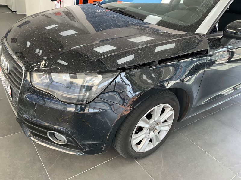 Audi A1 1.2 TFSI Attraction 2011 – снимка 2