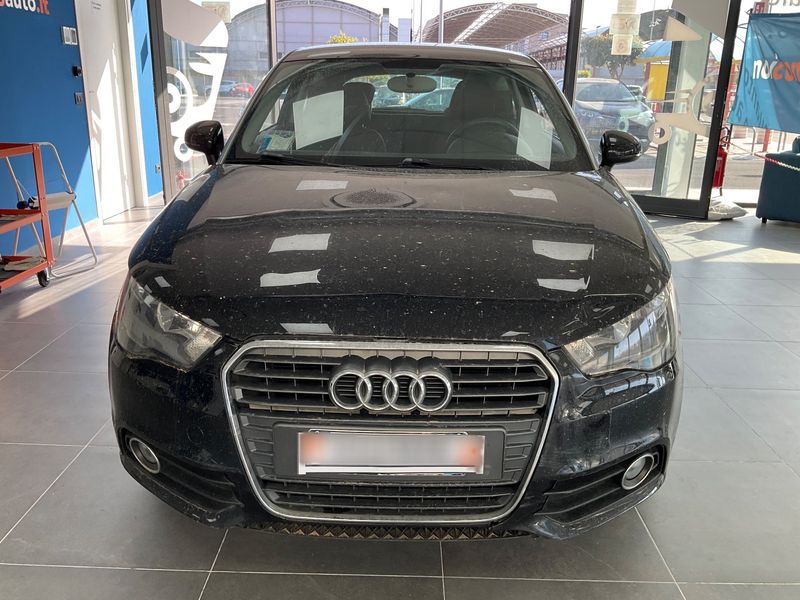 Audi A1 1.2 TFSI Attraction 2011 – снимка 14